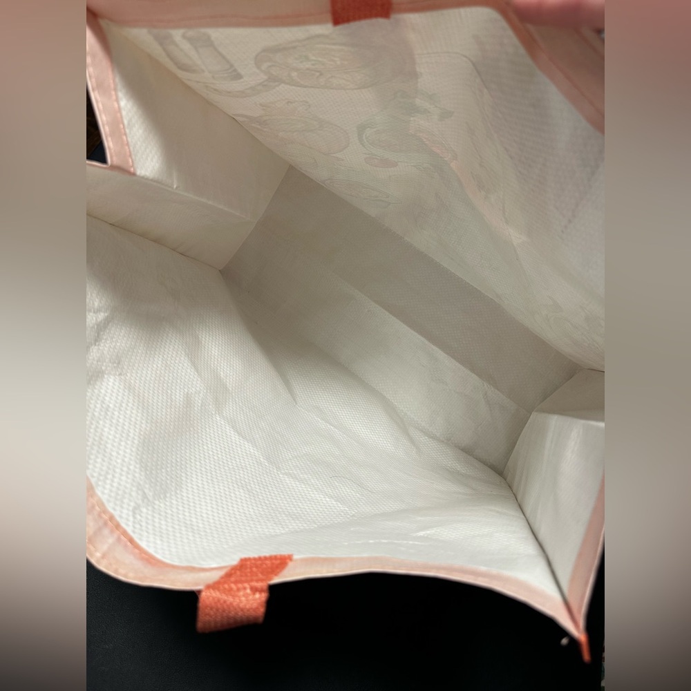 Sierra Cat & Soup Printed Tote Bag in Peach Orange - Picture 4 of 4